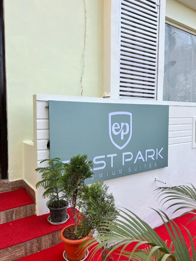 Hotel East Park Electronic City Kammasandra エクステリア 写真