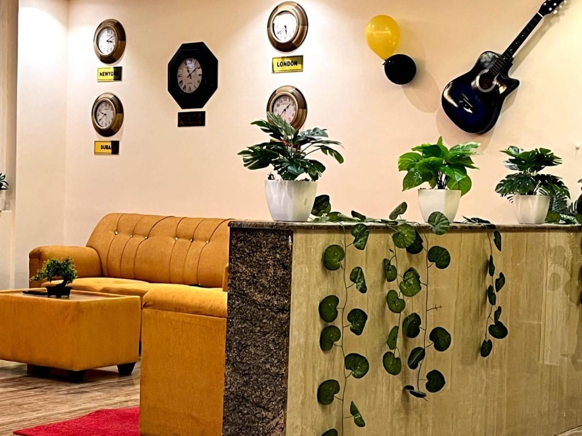 Hotel East Park Electronic City Kammasandra エクステリア 写真