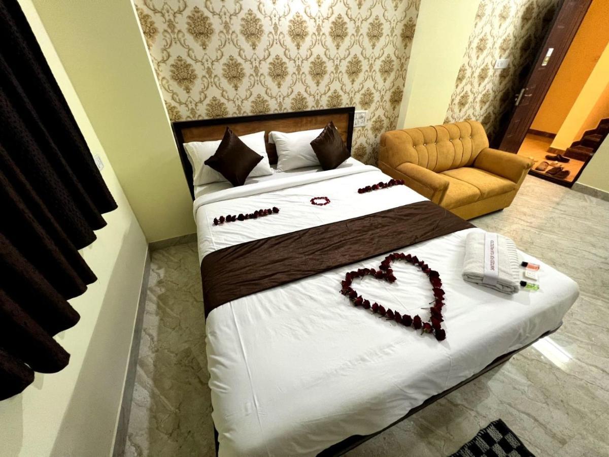 Hotel East Park Electronic City Kammasandra エクステリア 写真